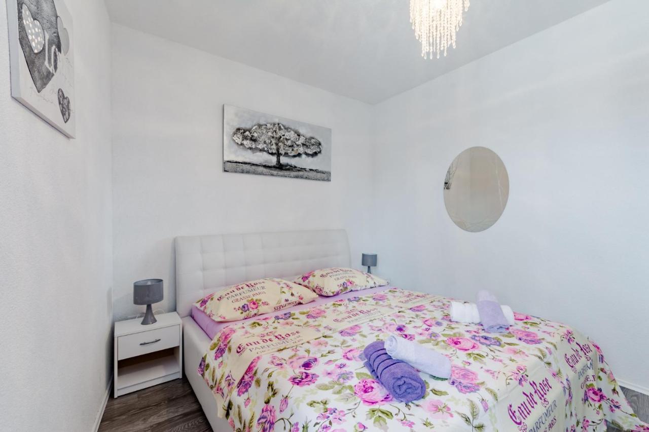 Apartment Anamaris Солин Екстериор снимка