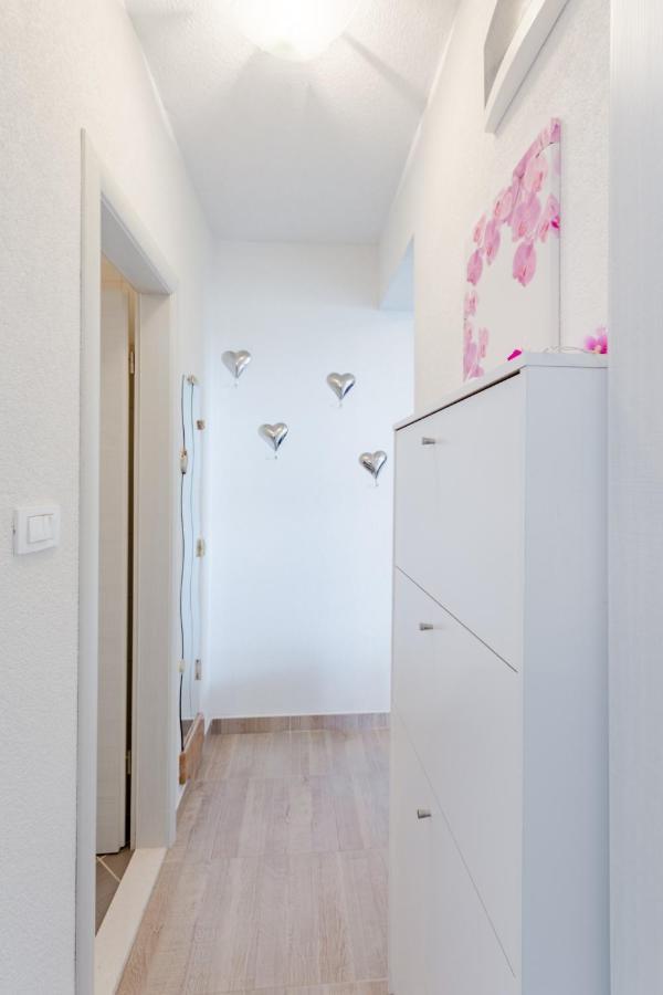 Apartment Anamaris Солин Екстериор снимка